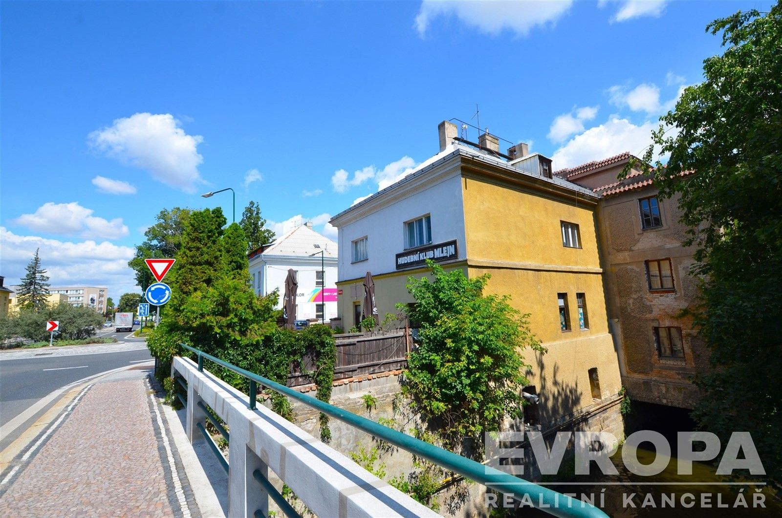 Prodej rodinný dům - Velké Valy, Nymburk, 226 m²