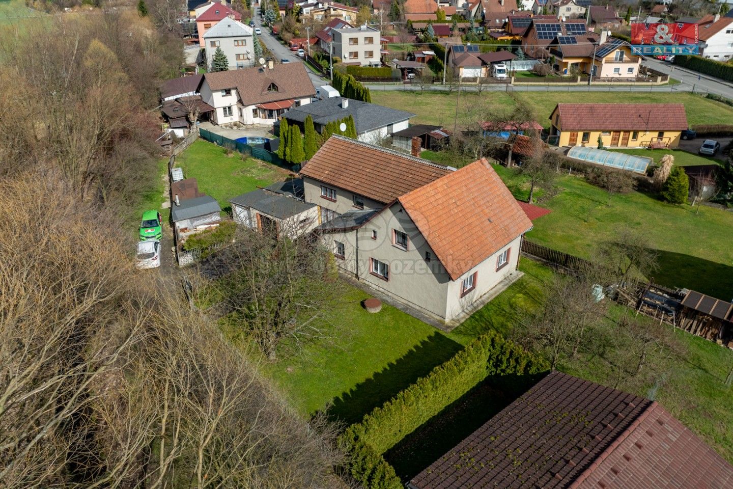 Rodinné domy, Hrachovec, Valašské Meziříčí, 180 m²