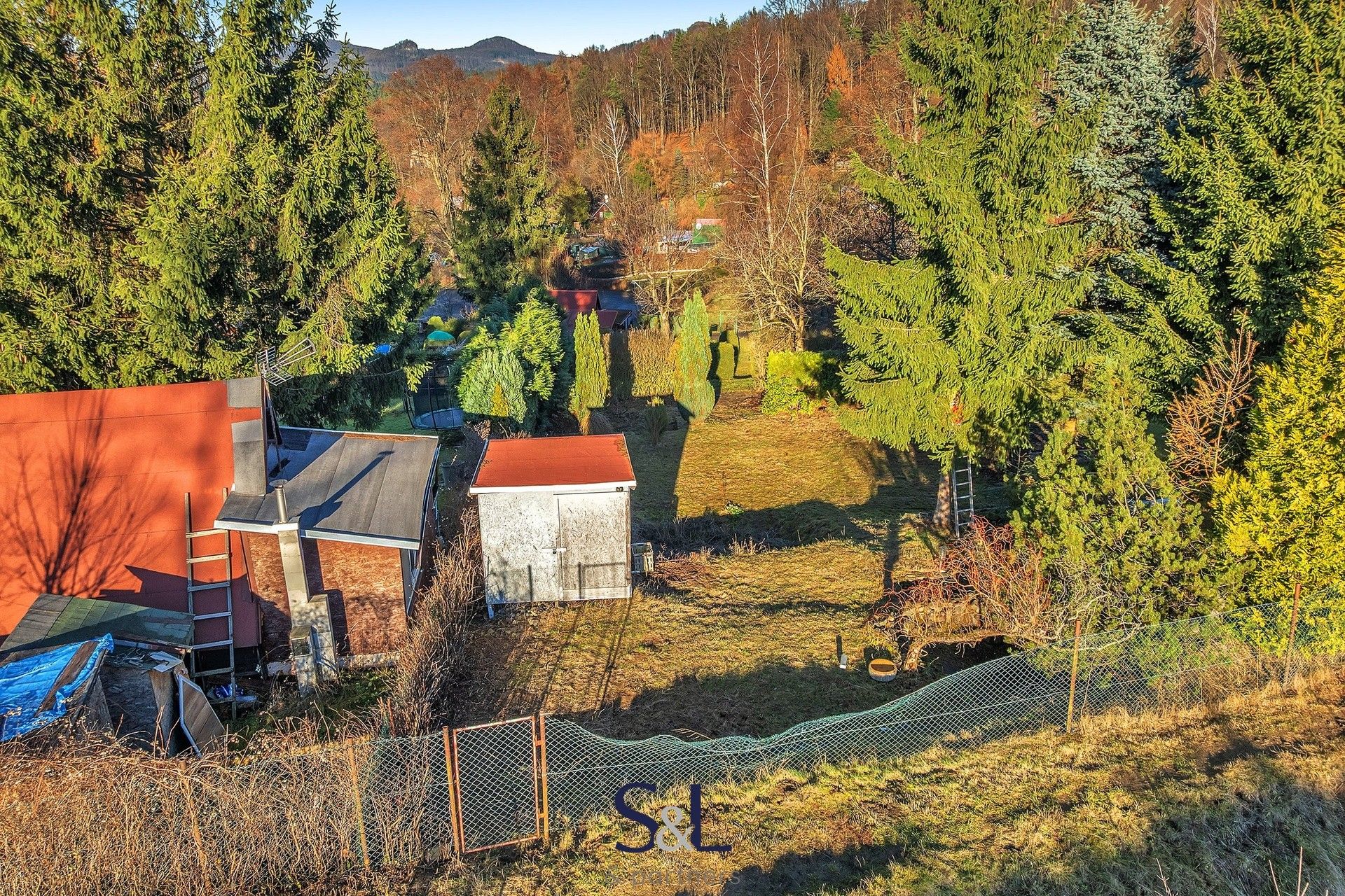 Zahrady, Pod vrchem, Kamenický Šenov