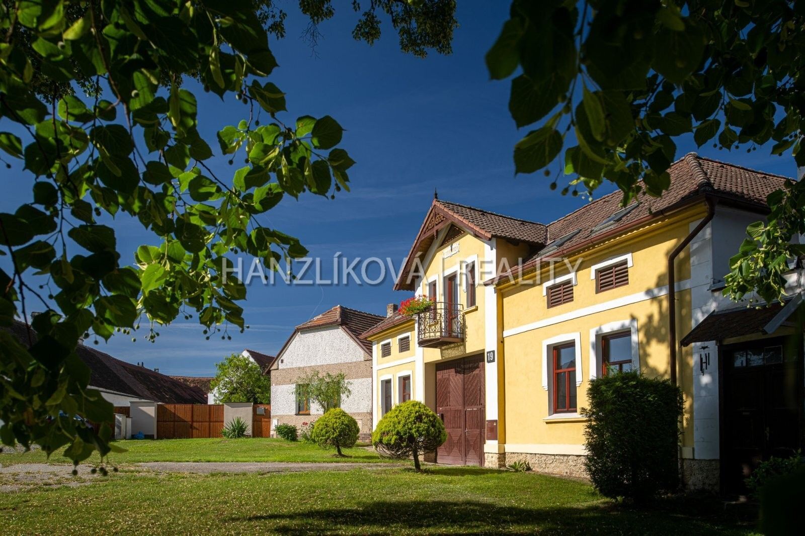 Prodej zemědělská usedlost - Pištín, 200 m²