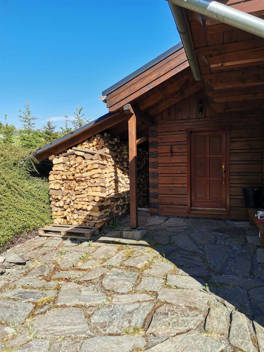 Chata · Skuhrov u Železného Brodu, Liberecký kraj - 3