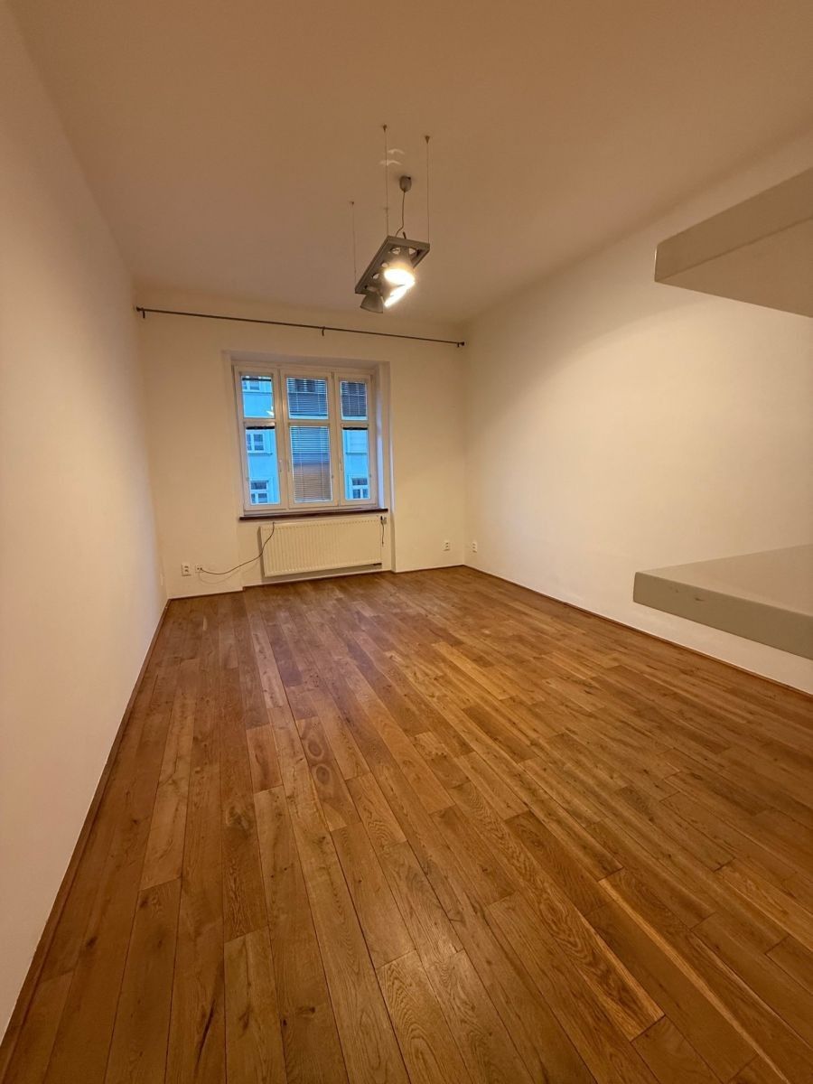 Byt 2+kk · 57 m² · Šlikova, Praha - Břevnov - 3