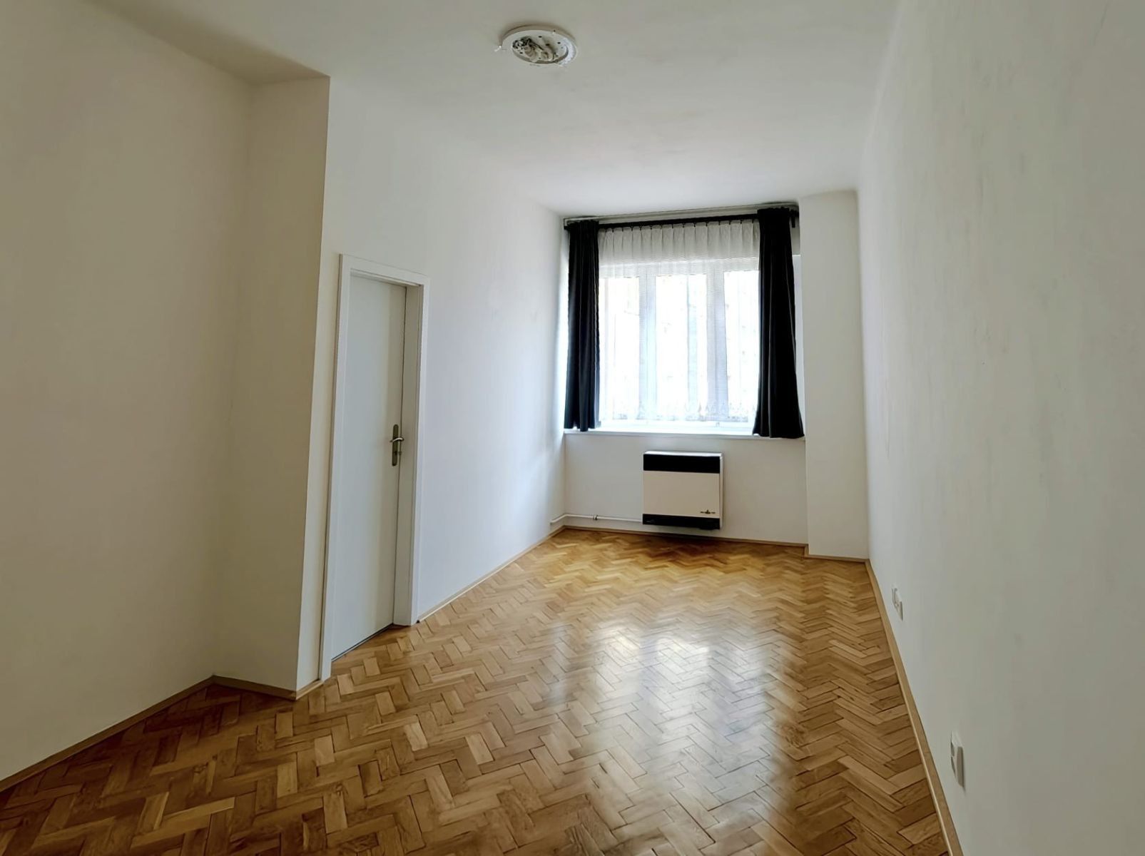 Byt 2+kk · 38 m² · V Horkách, Praha - Nusle - 3
