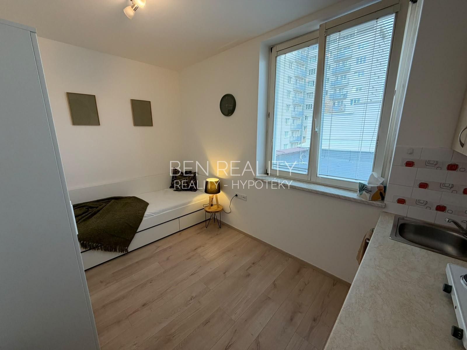 1+kk, Lorencova, Zlín, 14 m² - 2