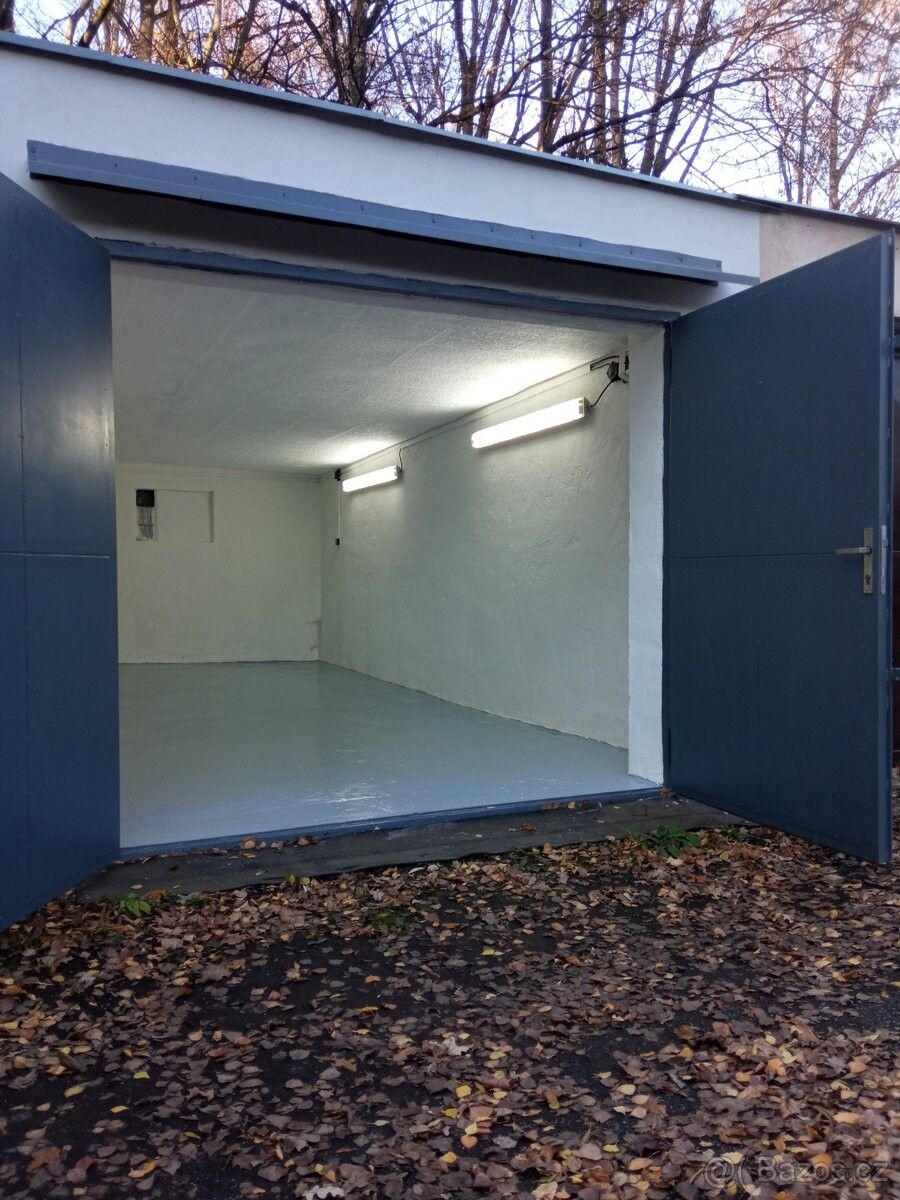 Garáže, Liberec, 460 01