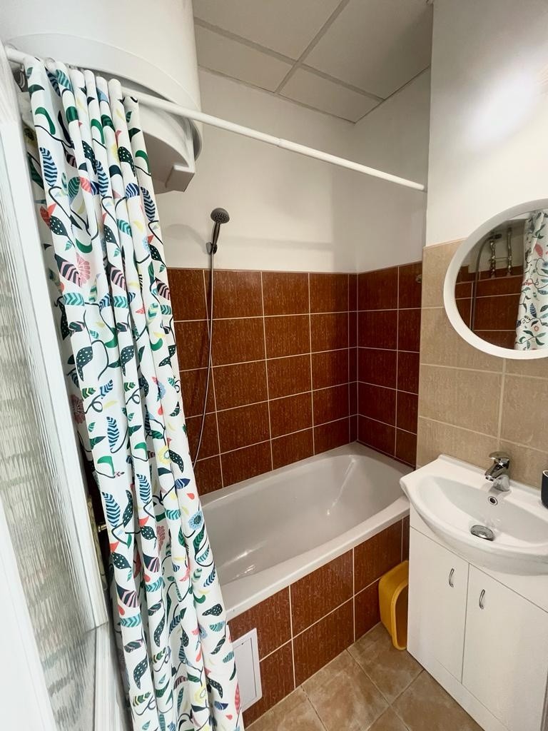 Byt 1+1 · 36 m² · Praha, 130 00 - 4