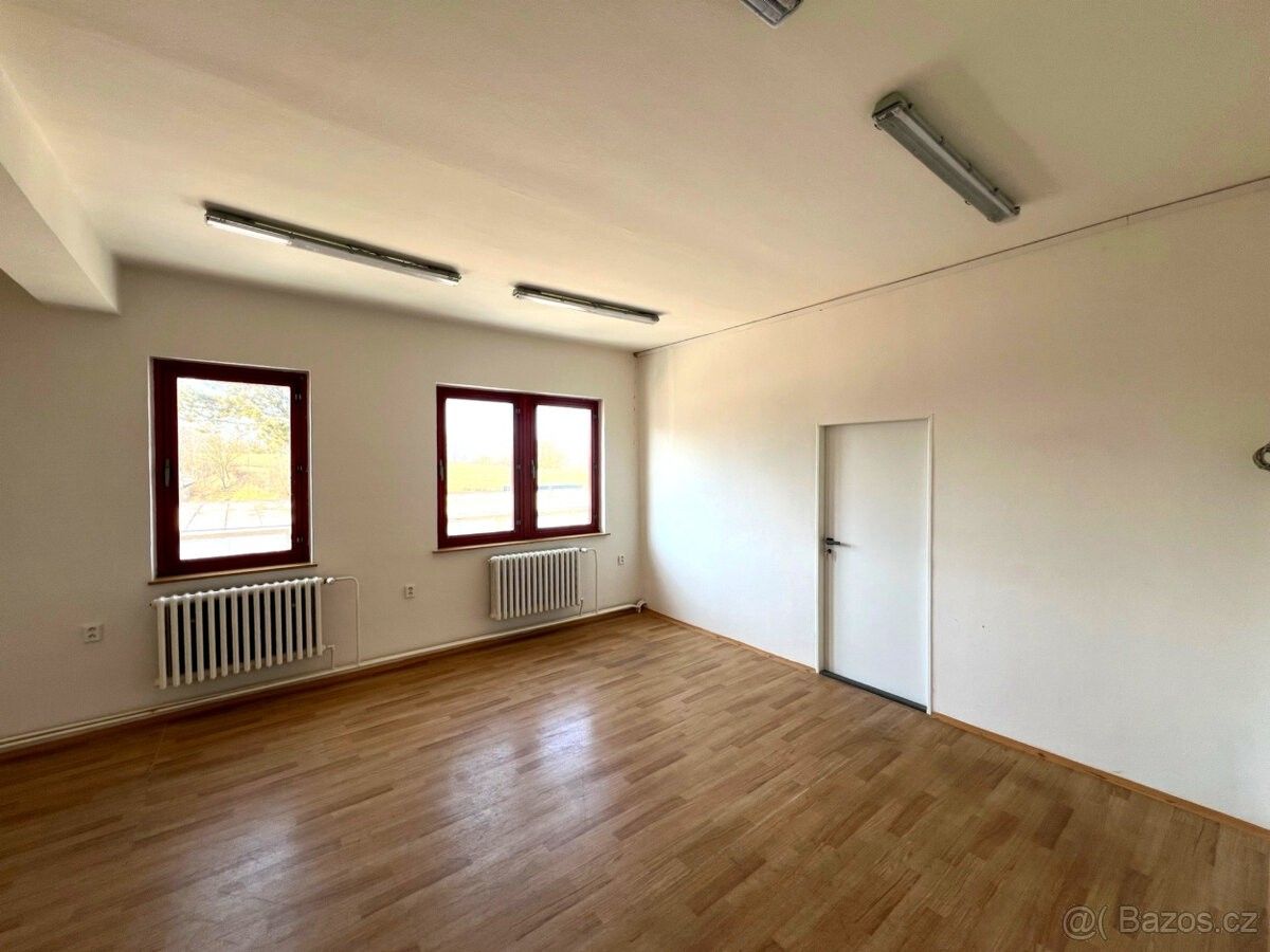 Kanceláře, Uničov, 783 91