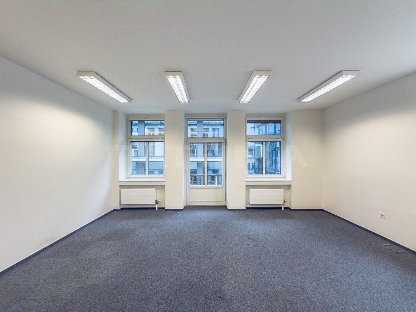 Pronájem kancelář - Purkyňova, Praha 1 - Nové Město, 295 m² - 5