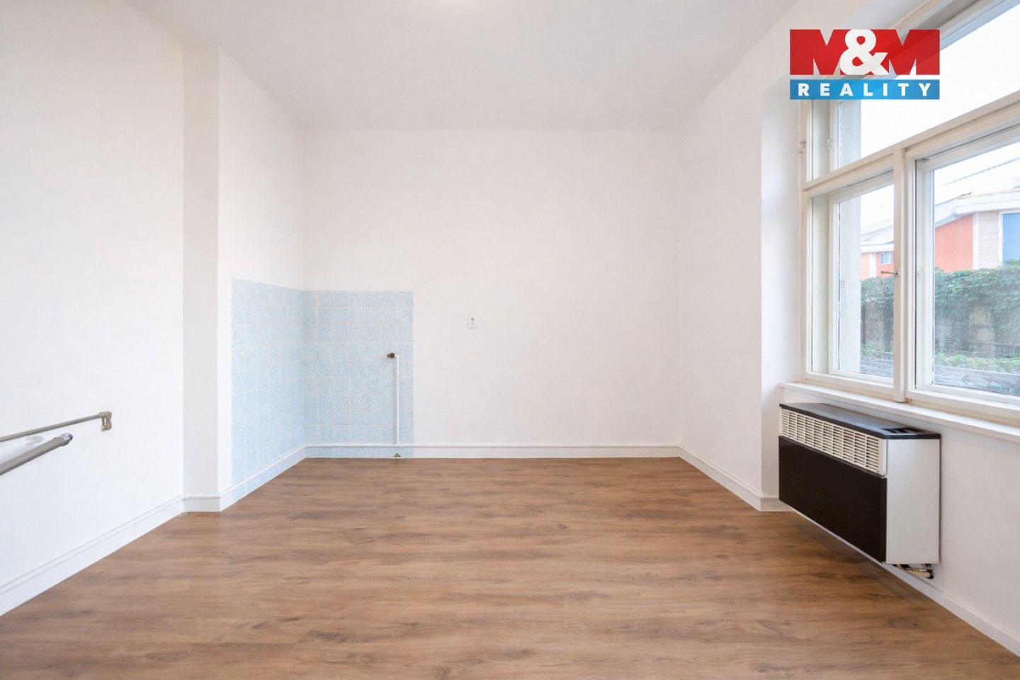 Prodej byt 2+1 - Krátká, Praha, 60 m²