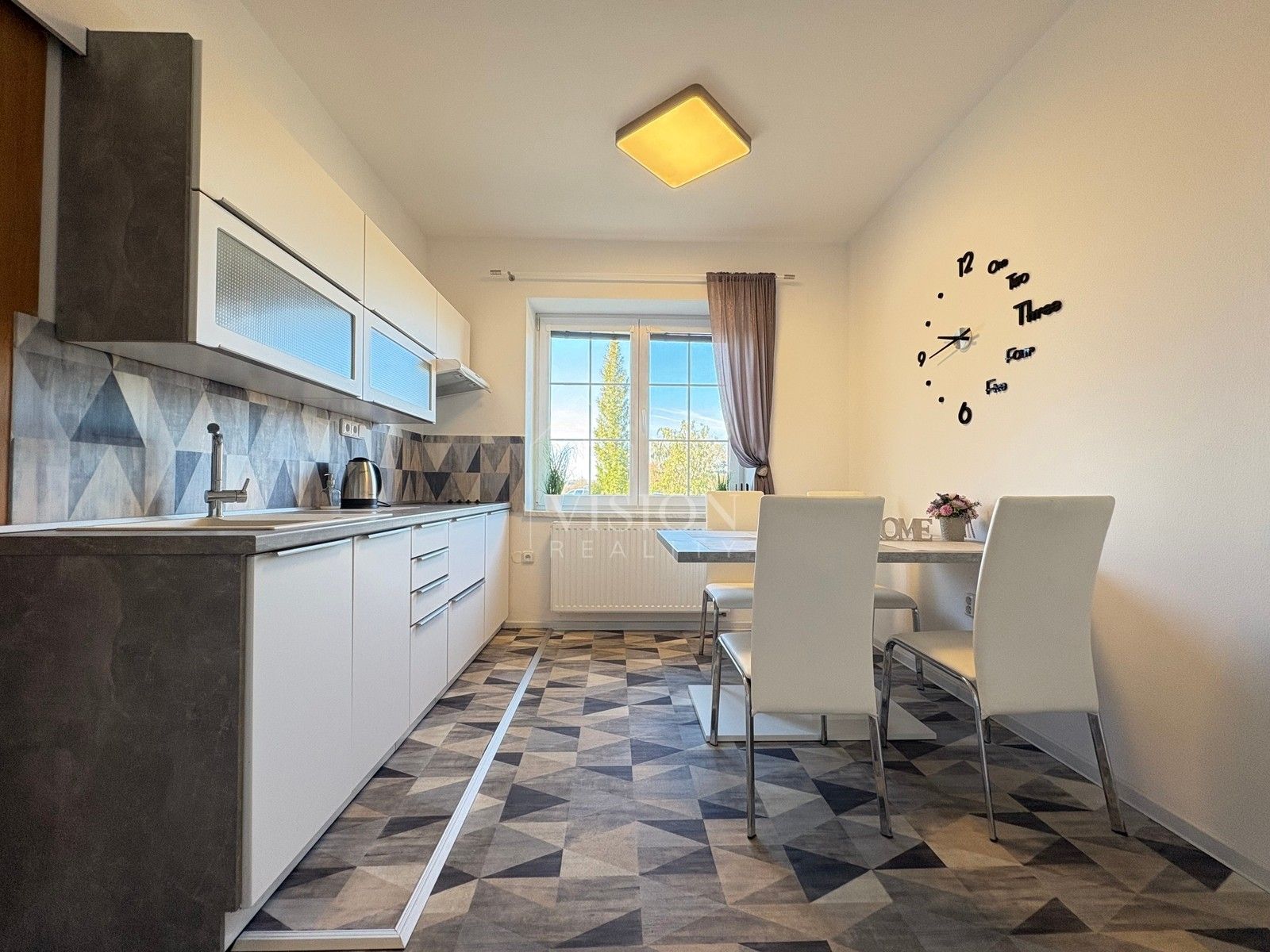 Pronájem byt 2+kk - Zvěrotice, 50 m²