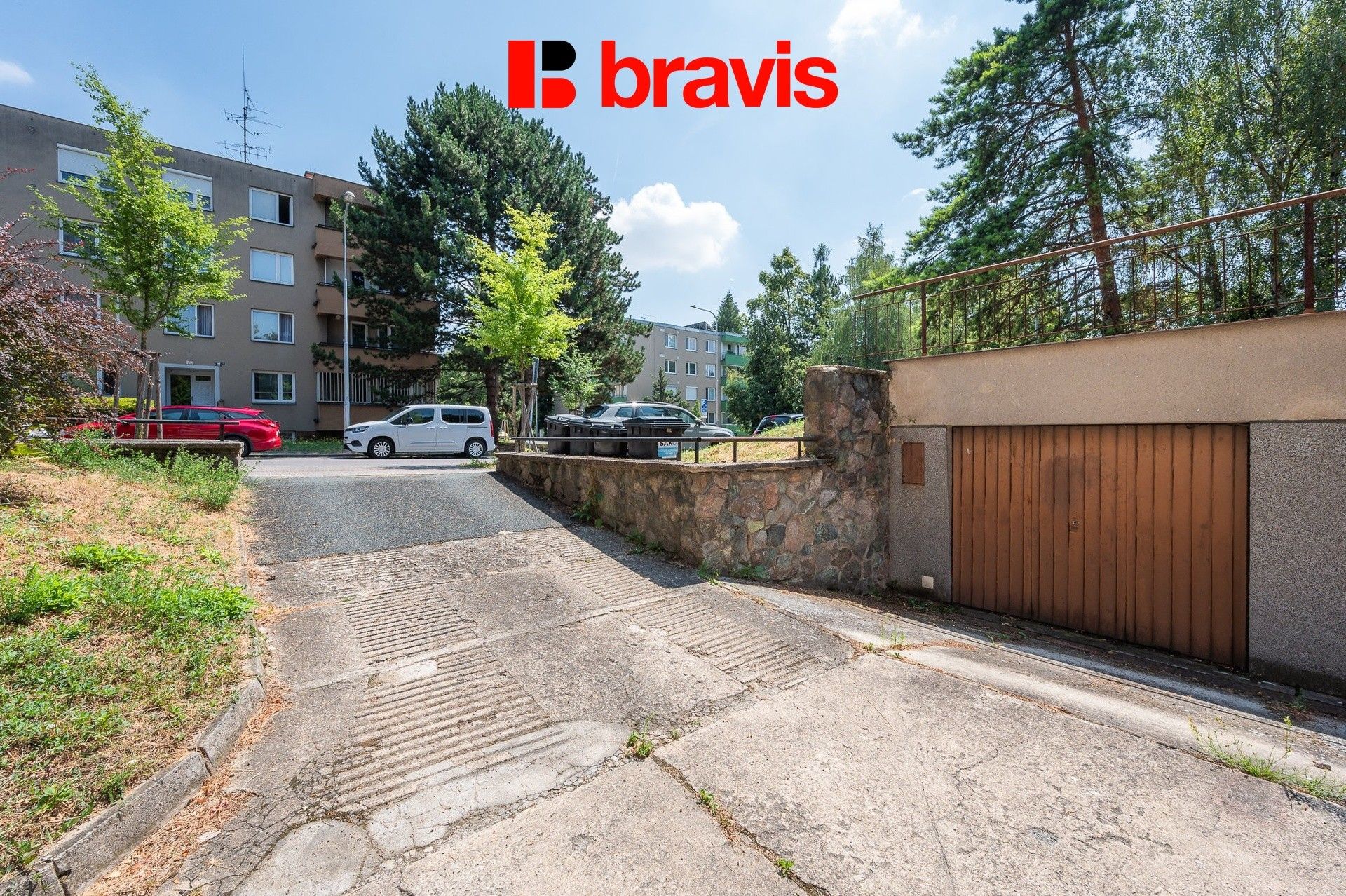 Garáže, Studená 804, Brno Lesná, 15 m² - 2