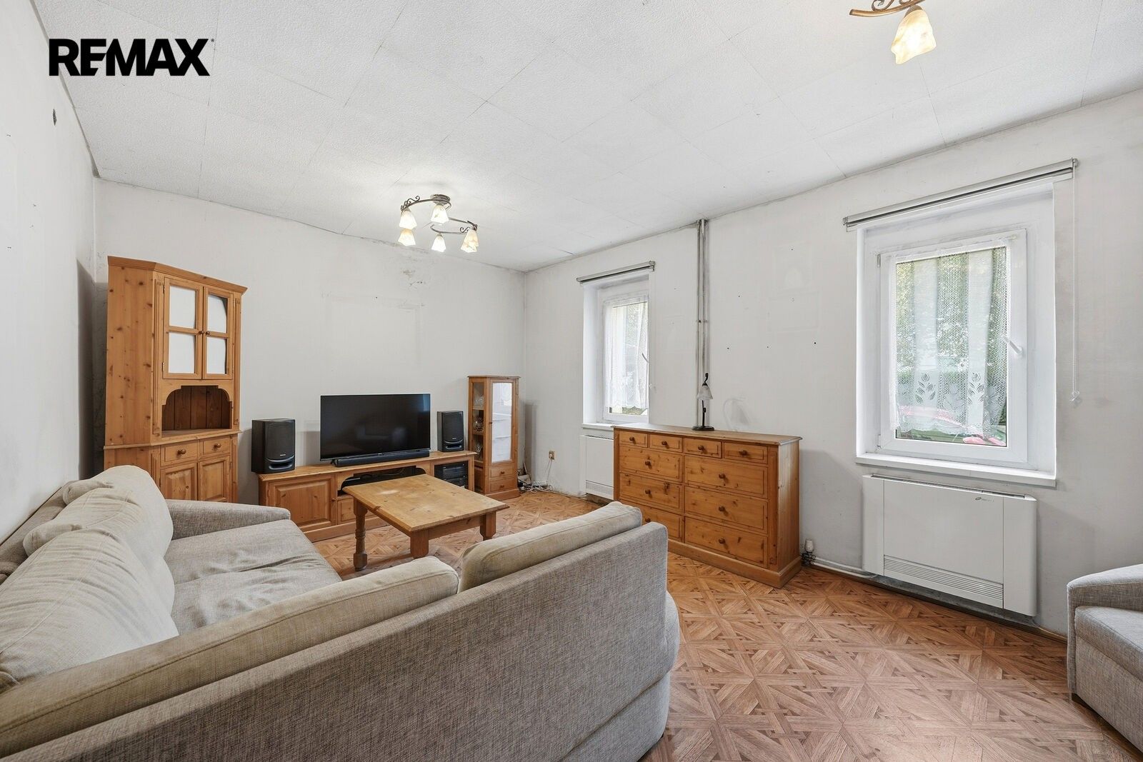 Rodinný dům · 100 m² · Karla Čapka 3028, Chomutov - 4