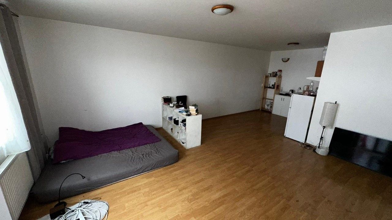 2+kk, Jurkovičova, Praha, 61 m²