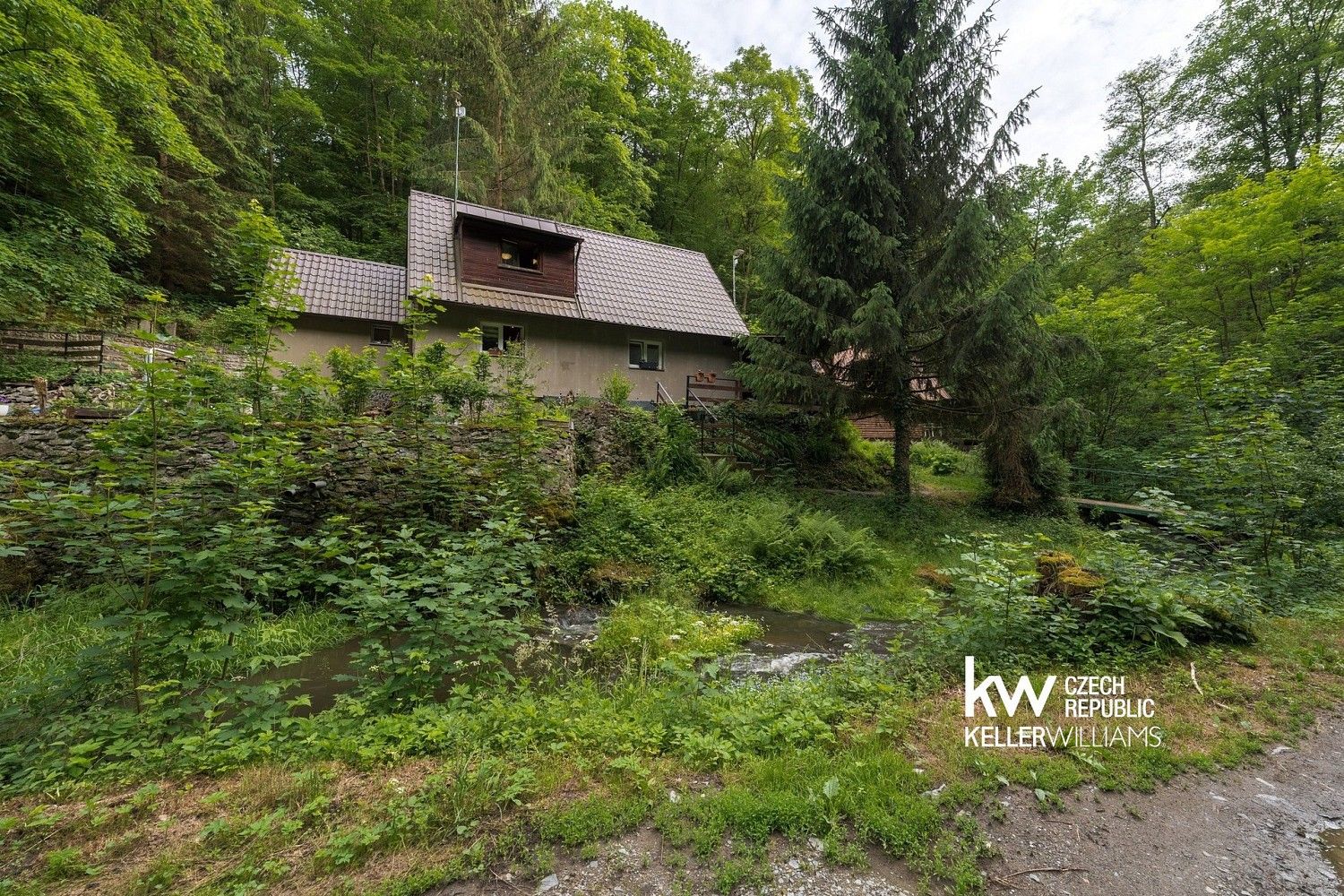 Chalupy, Petrov, okres Praha-západ, Středočeský kraj, 109 m² - 2