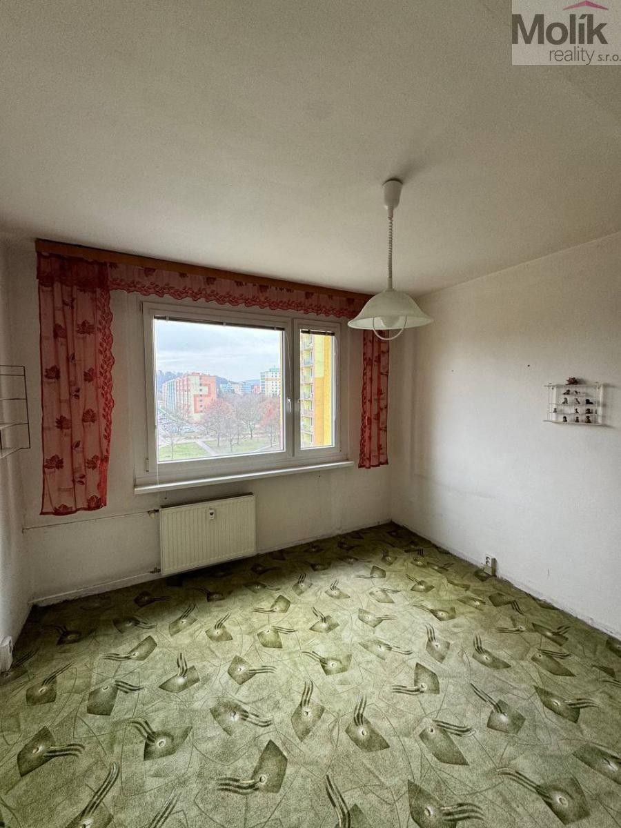 Pronájem byt 2+kk - Sídliště Za Chlumem, Bílina, 36 m²