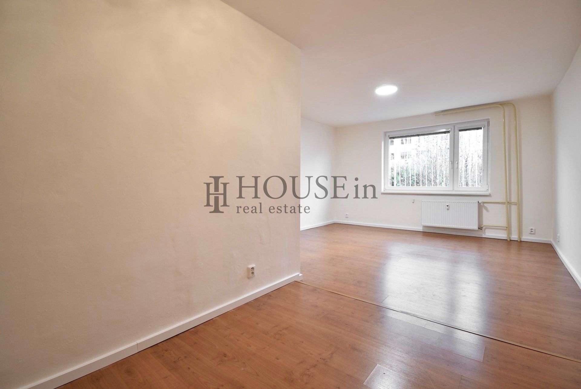 Pronájem byt 1+kk - Pískovcová, Praha, 35 m² - 5