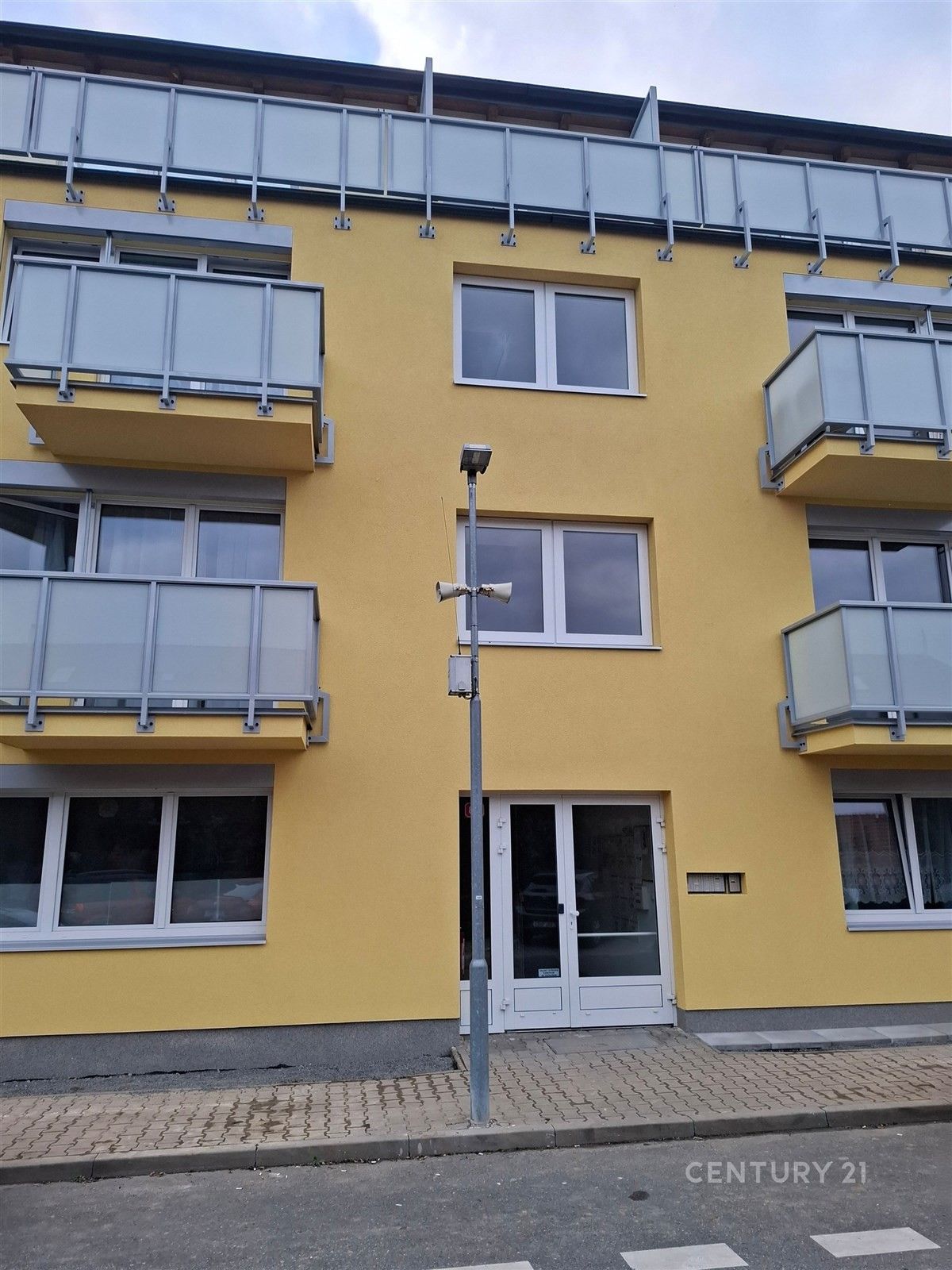 2+kk, Sluneční, Jesenice, 46 m²