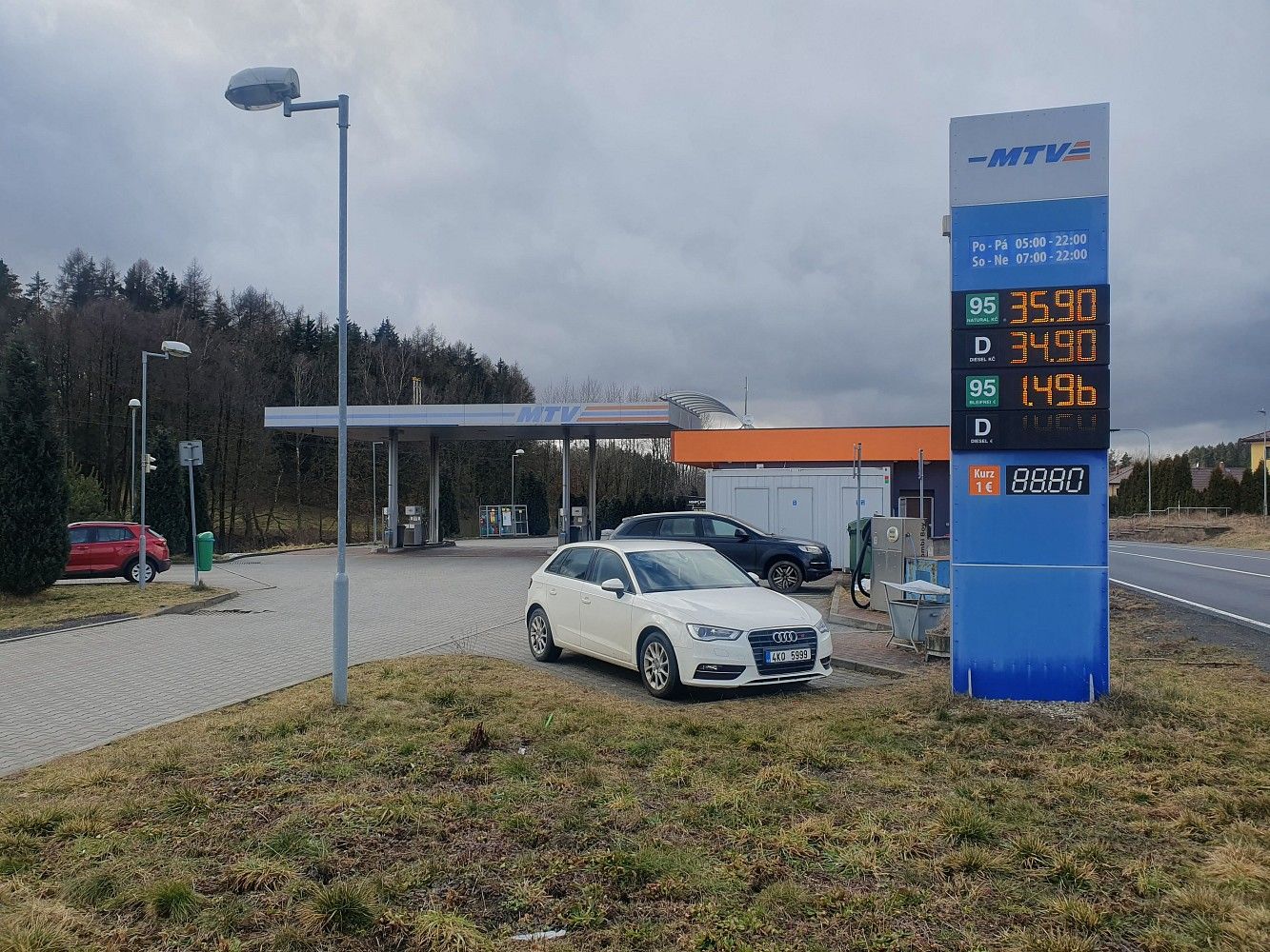 Prodej obchodní prostory - Nová Role - Mezirolí, okres Karlovy Vary, Karlovarský kraj, 250 m² - 5