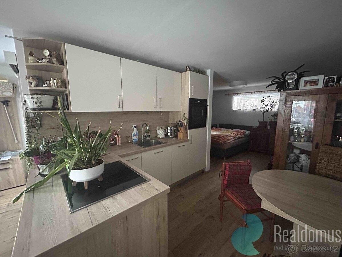 Byty, Netolice, 384 11