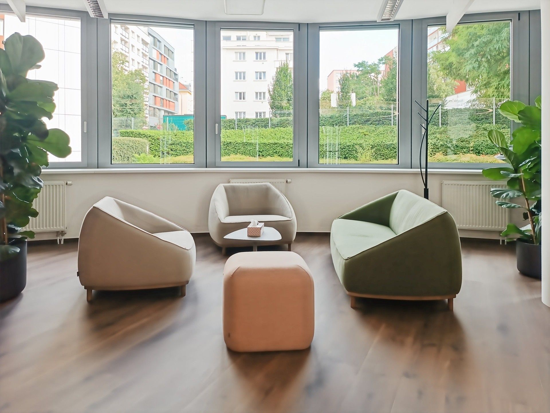 Pronájem kancelář - Lomnického, Praha, 60 m²