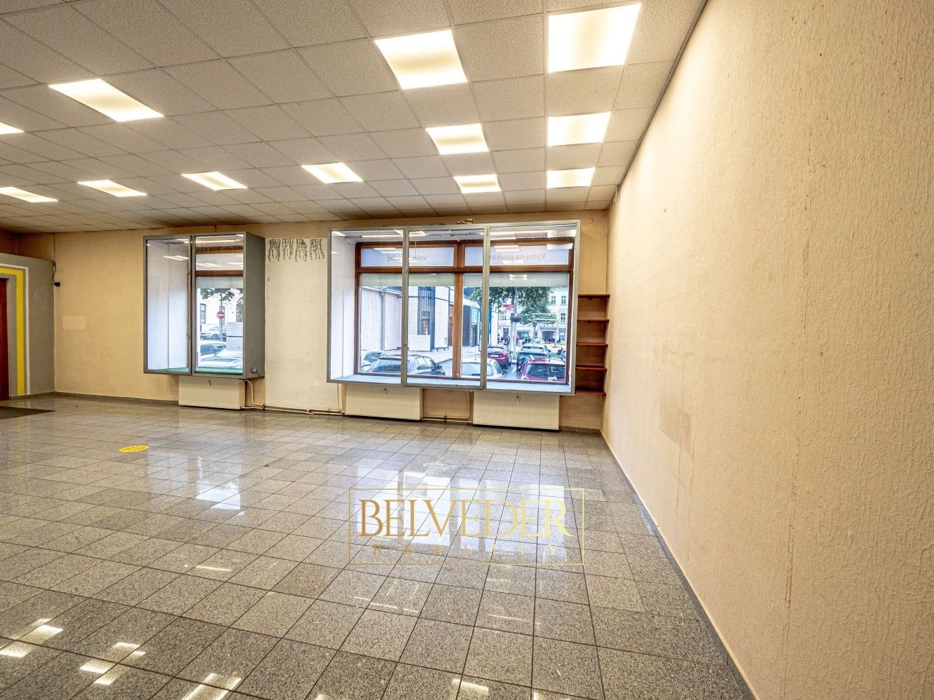 Obchodní prostory · 190 m² · Benešovo náměstí, Teplice - 3