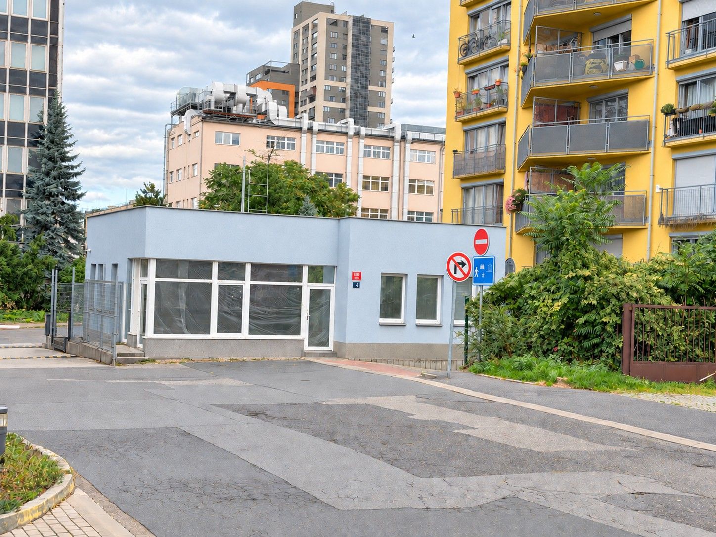 Obchodní prostory · 120 m² · Klečákova, Praha - Vysočany - 3