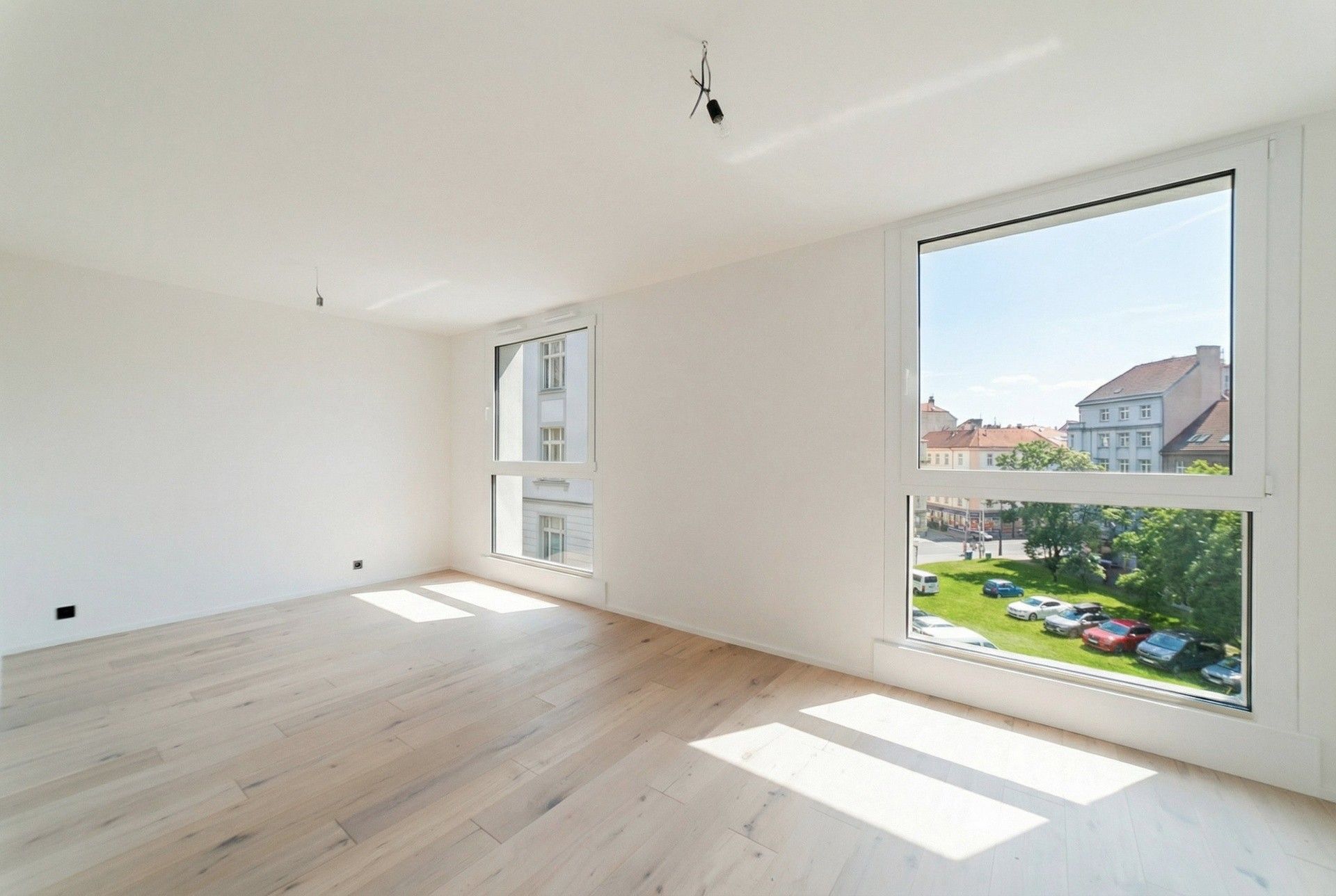 Prodej byt 1+kk - Krymská, Praha, 33 m²