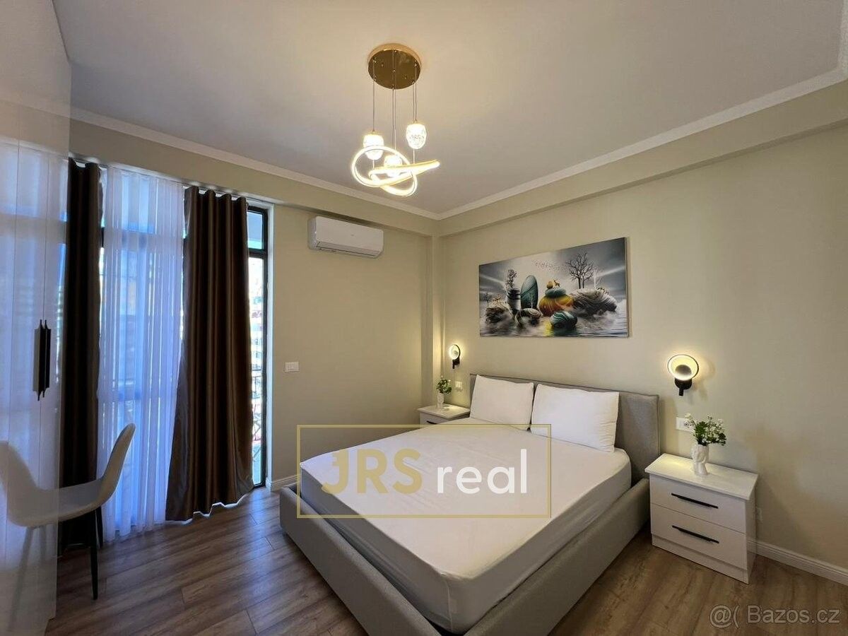 Prodej byt - 987 66, Zahraničí