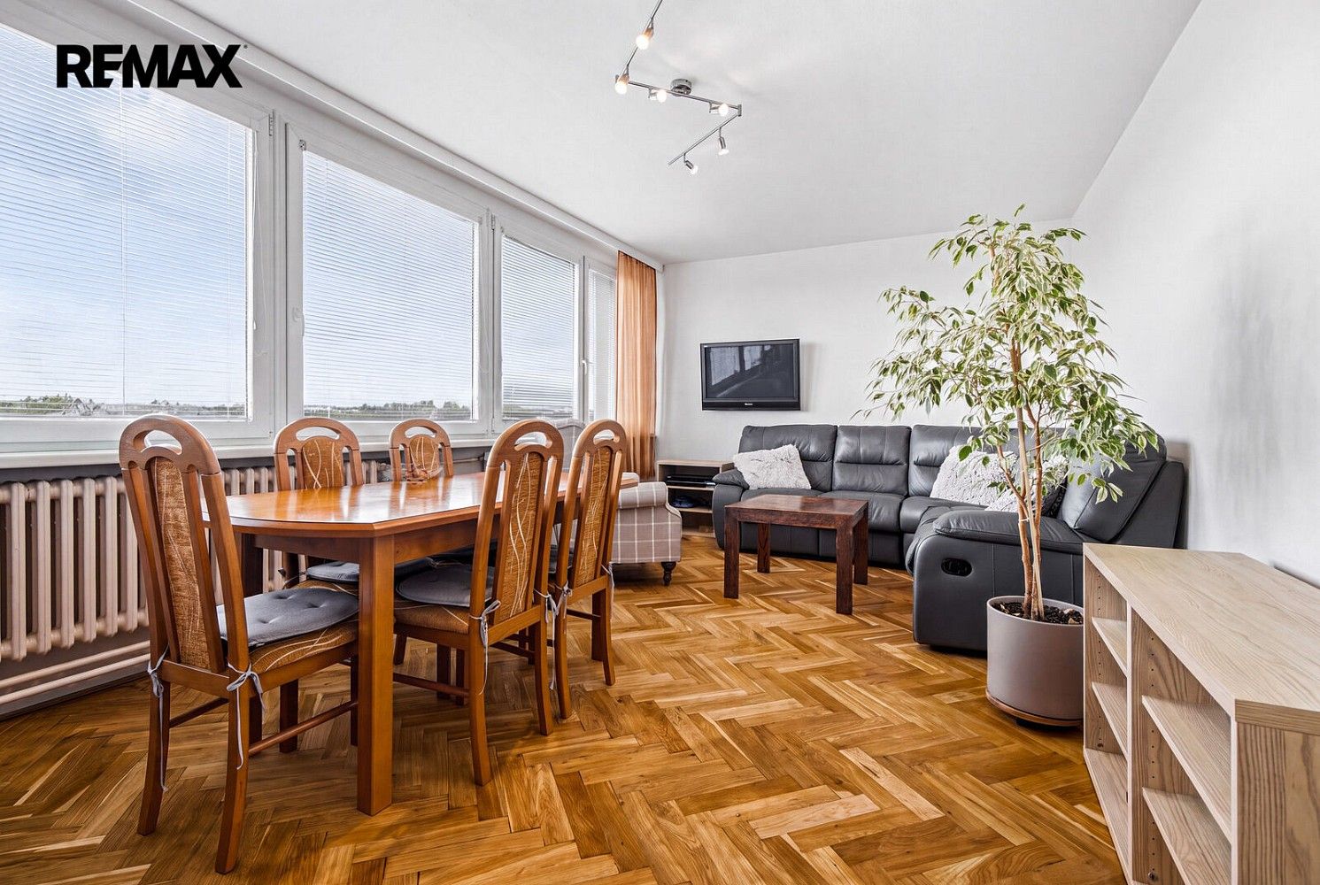 Byt 4+1 · 86 m² · Praha - Strašnice, okres Praha 10, Hlavní město Praha - 3