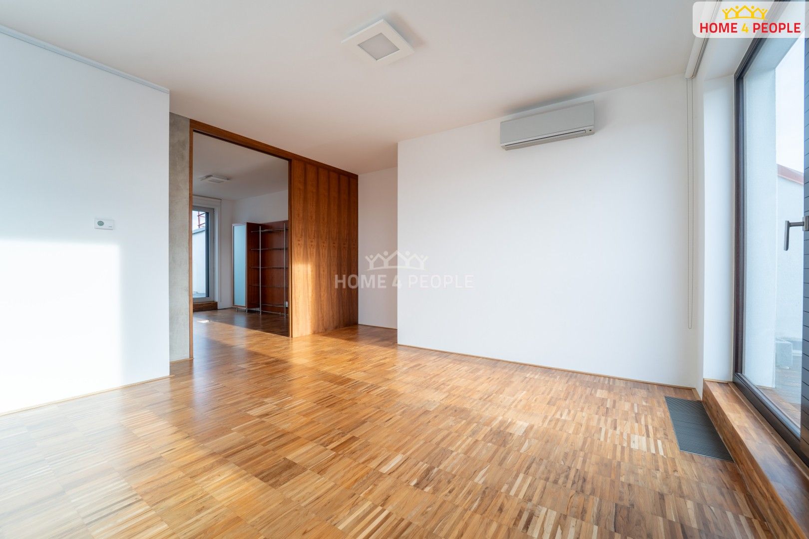 Prodej byt 4+kk - Prokopova, Praha, 237 m²