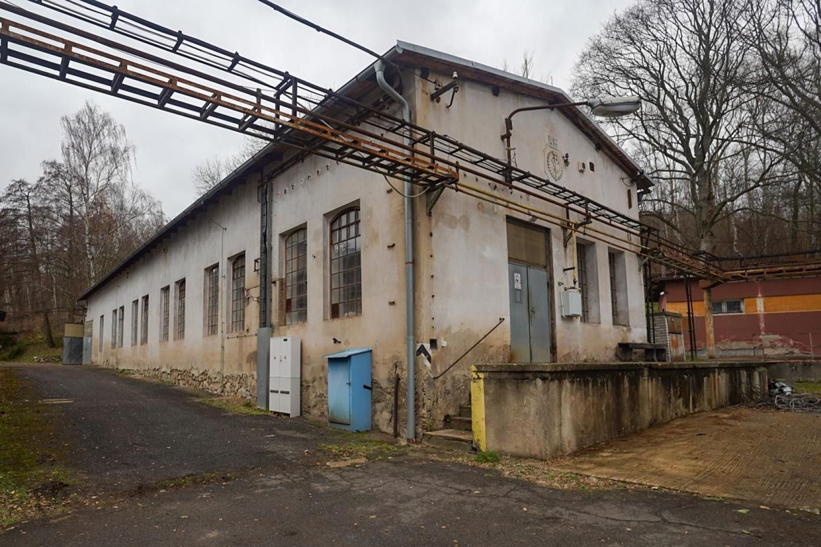 Výrobní prostory, Mlýny, Hrob, 350 m²