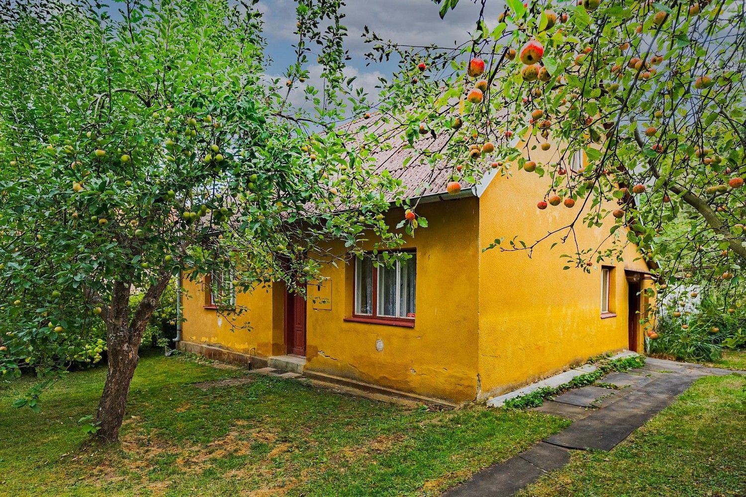 Rodinné domy, Svojanov - Dolní Lhota, okres Svitavy, Pardubický kraj, 142 m² - 2