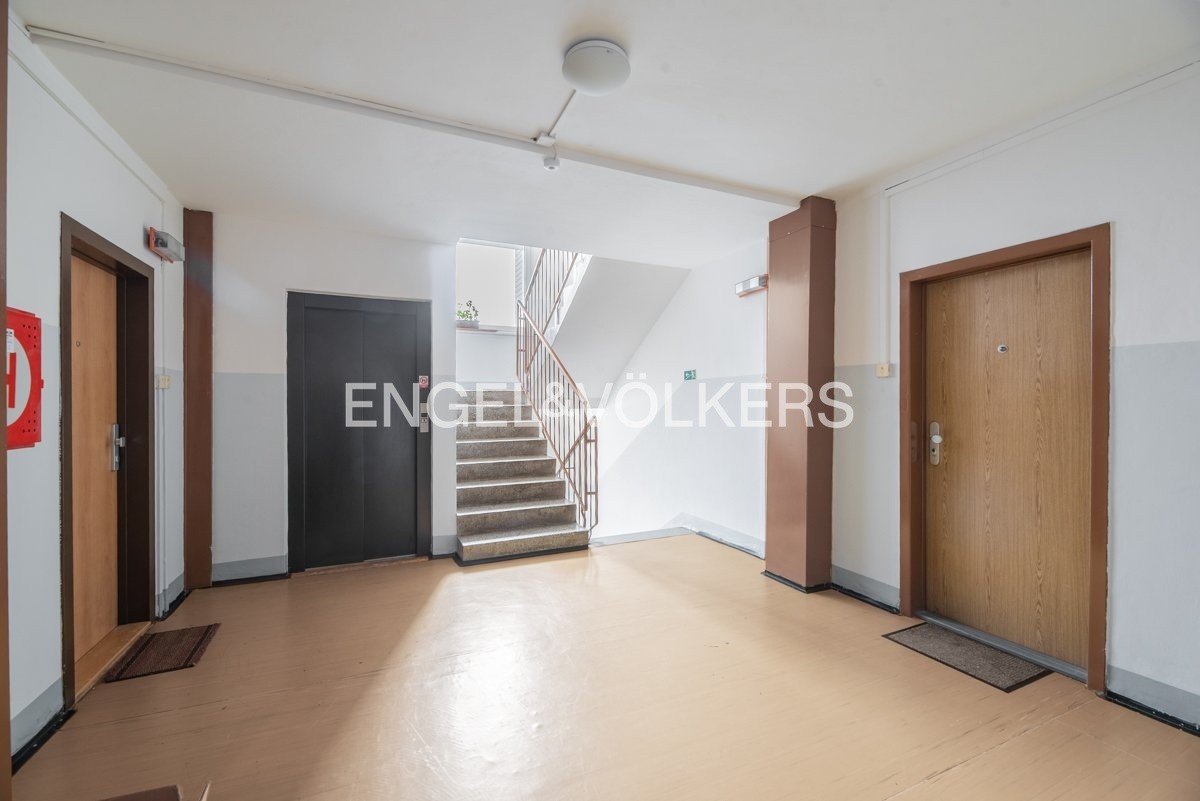 Prodej byt 3+1 - Renoirova 619, Praha Hlubočepy, 64 m² - 5