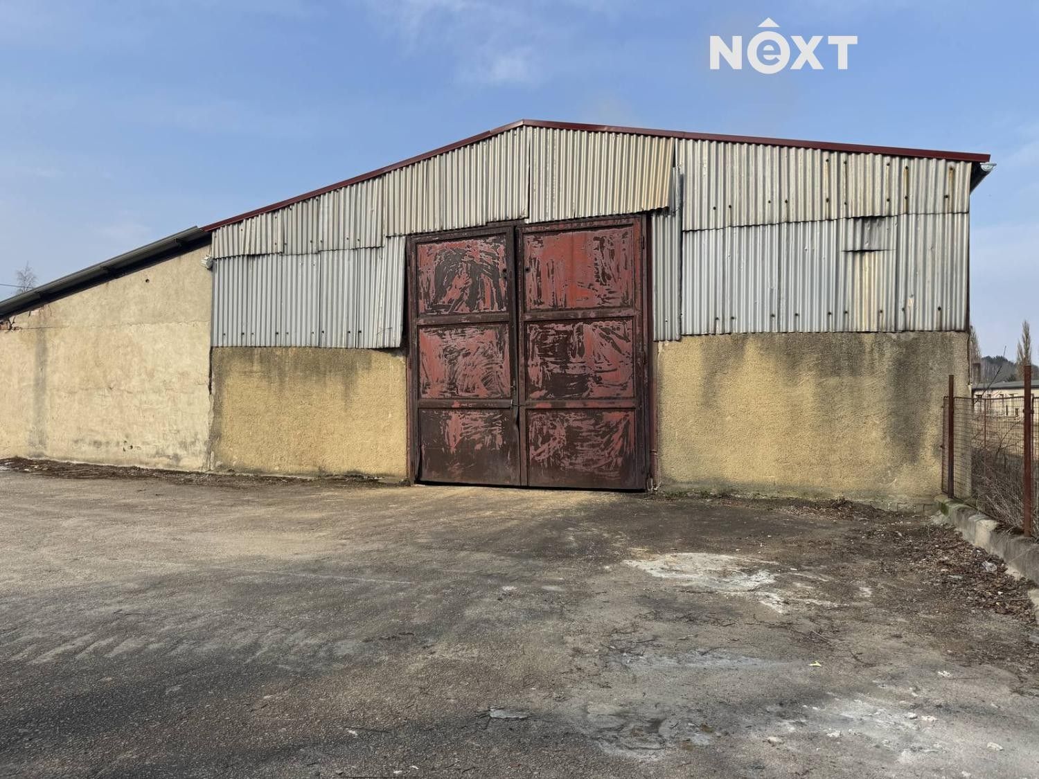 Garáže, Černá v Pošumaví, 345 m²