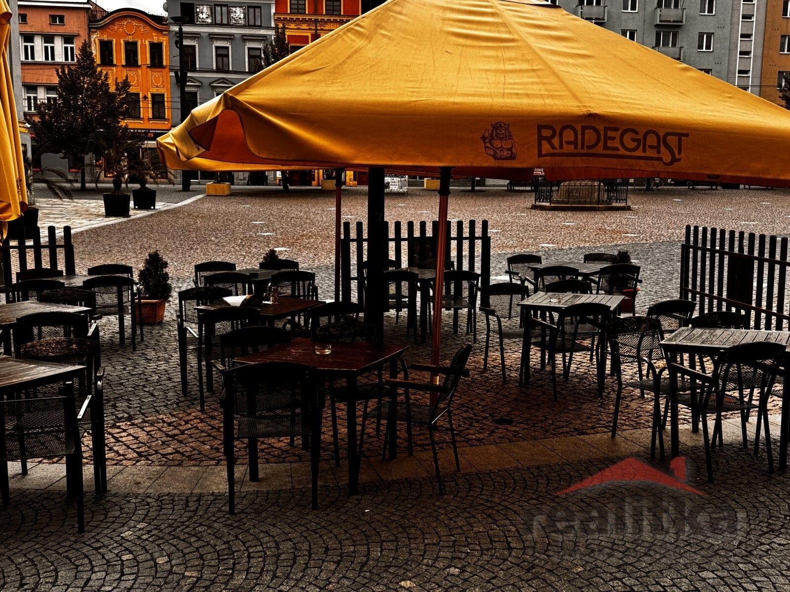 Restaurace · 191 m² · Dolní náměstí, Opava - 3