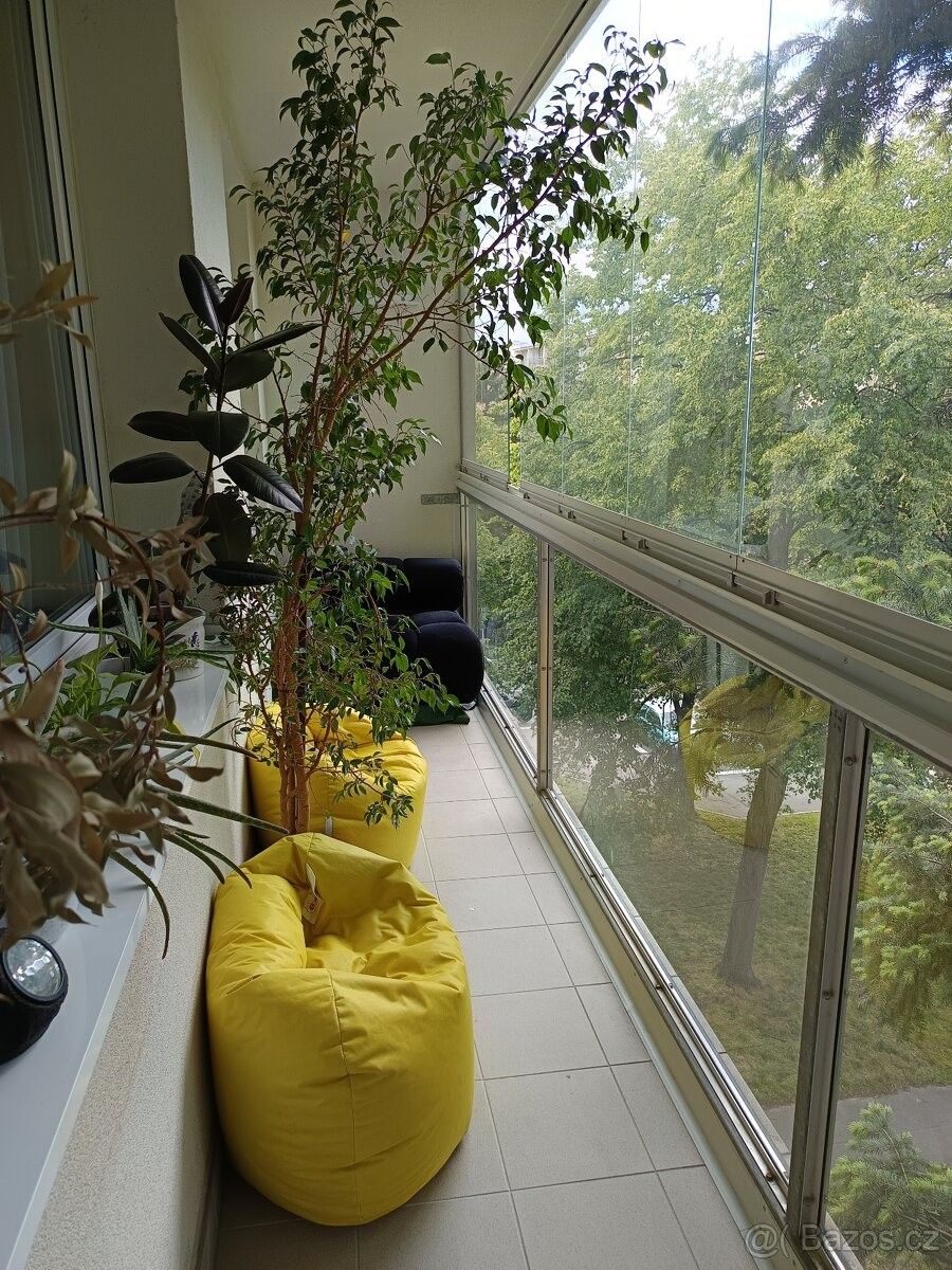 Pronájem byt - Praha, 190 00