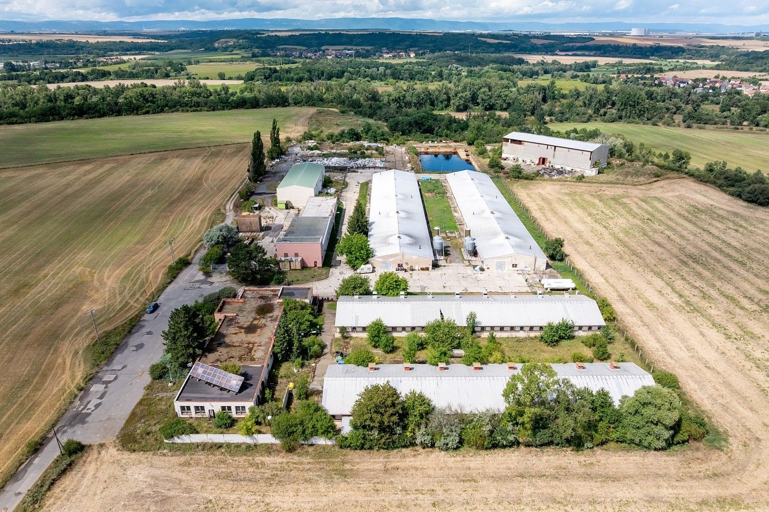 Sklad · 3 347 m² · Žatec - Bezděkov, okres Louny - 3