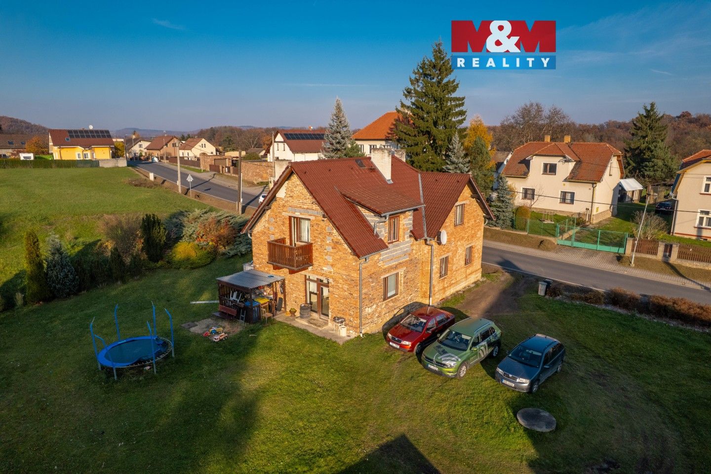 Prodej rodinný dům - Lochovice, 180 m²