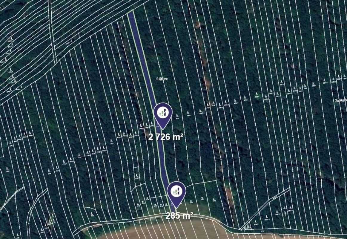 Lesy, Hradčovice, 3 011 m²