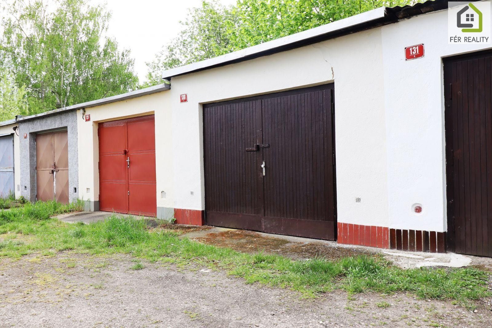 Garáže, Švermova  , Roudnice nad Labem, 24 m²