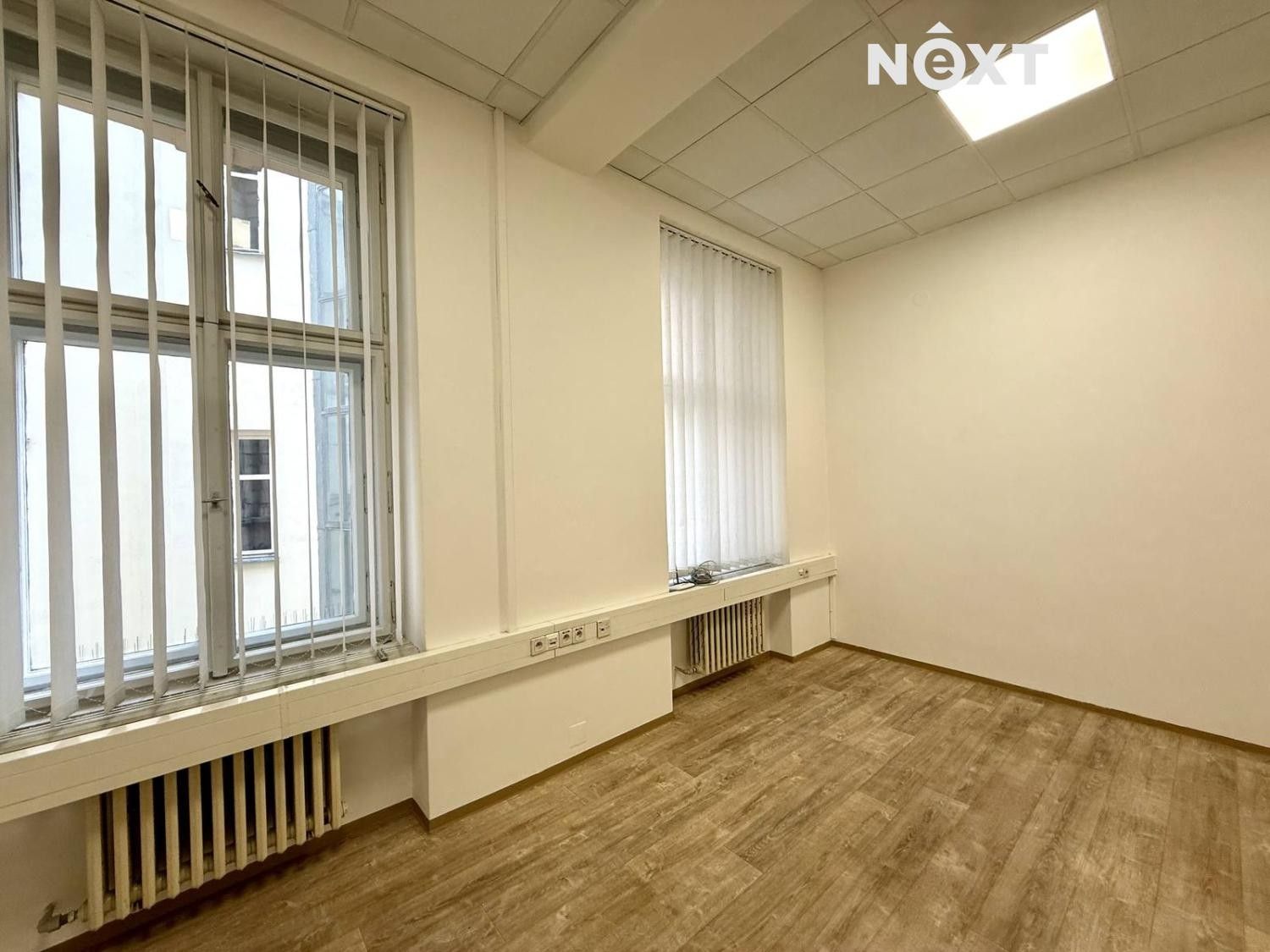 Pronájem kancelář - Revoluční 1056, Praha Nové Město, 18 m² - 2