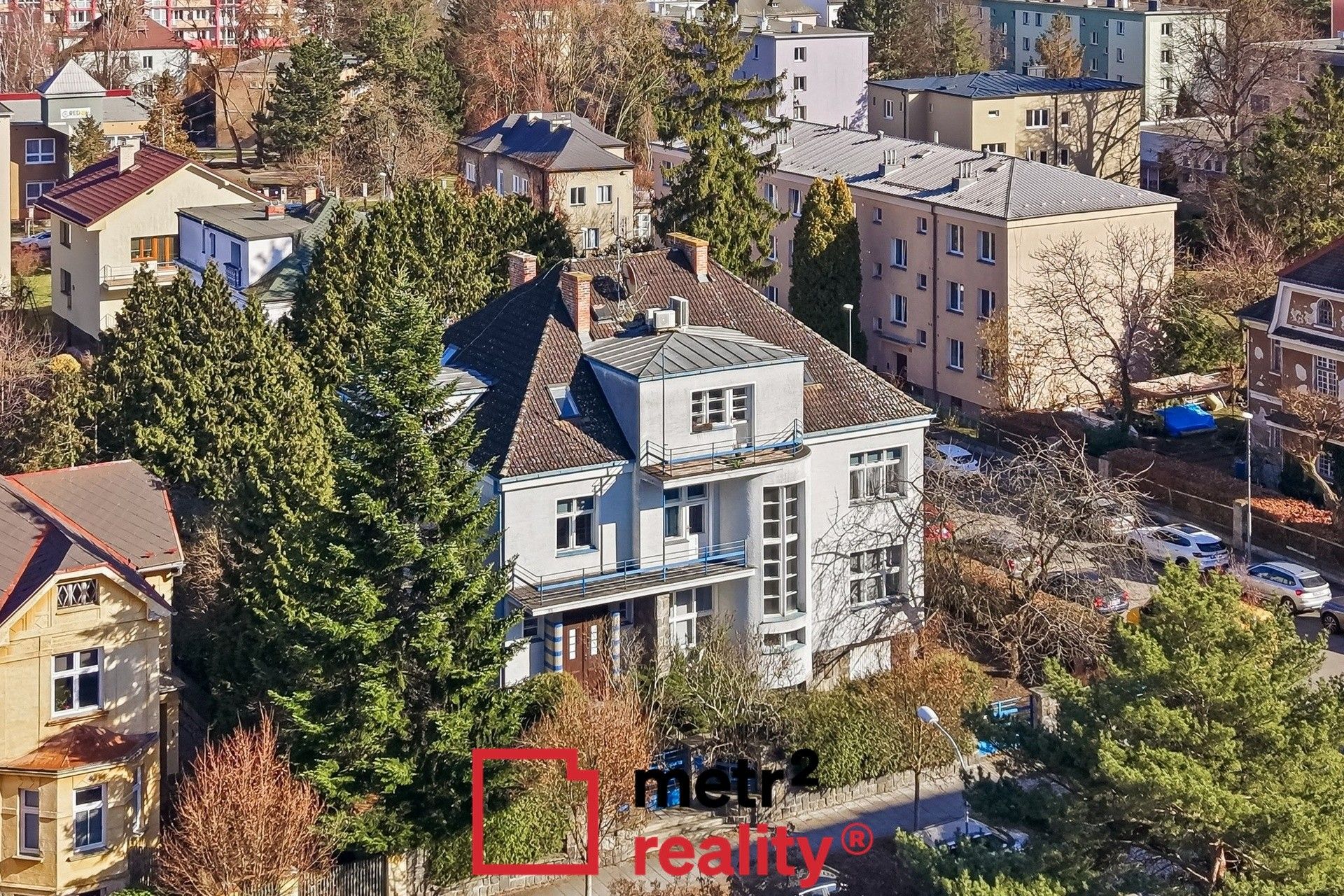 Vila, 678 m²