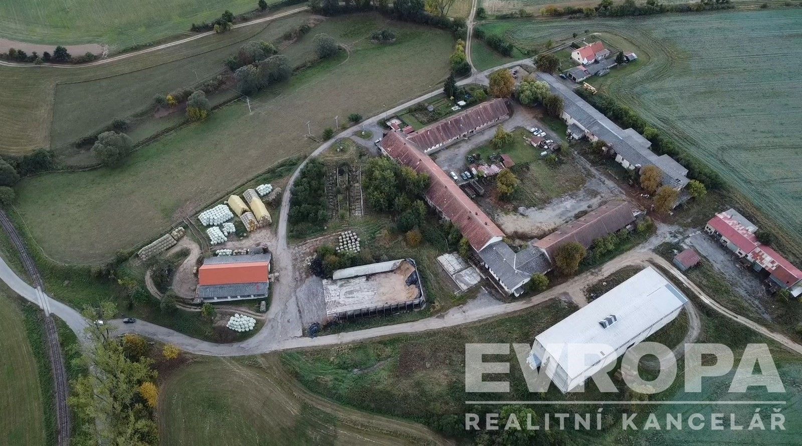 Sklady, Radkov, 8 900 m² - 2