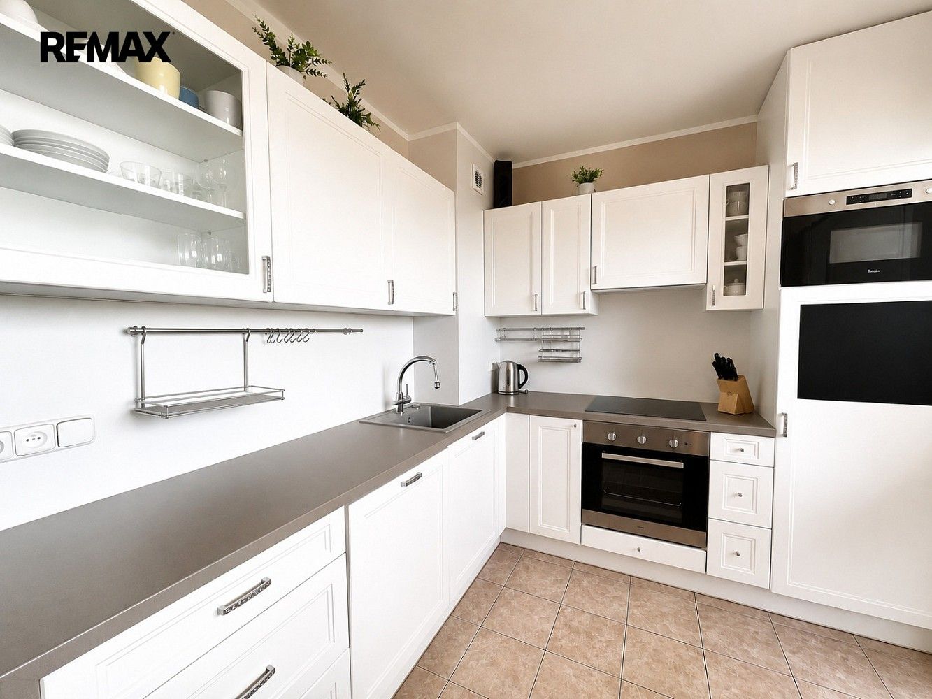 3+1, Praha - Střížkov, Hlavní město Praha, 66 m² - 1