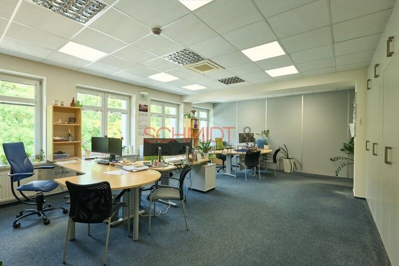 Kanceláře, Hustopeče u Brna, 693 01