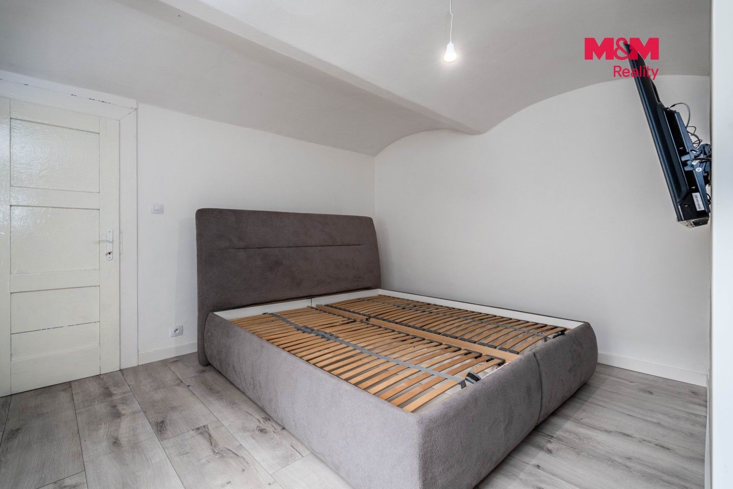 Chalupa · 165 m² · Masarykovo nám., Lužná - 4