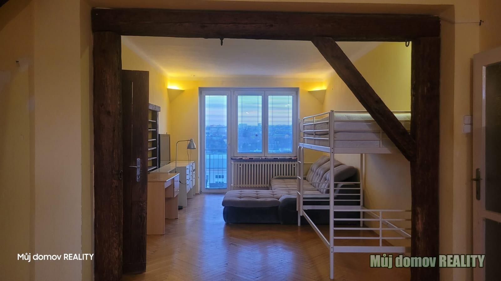 Byt 2+kk · 78 m² · Kubánské náměstí, Praha - 4