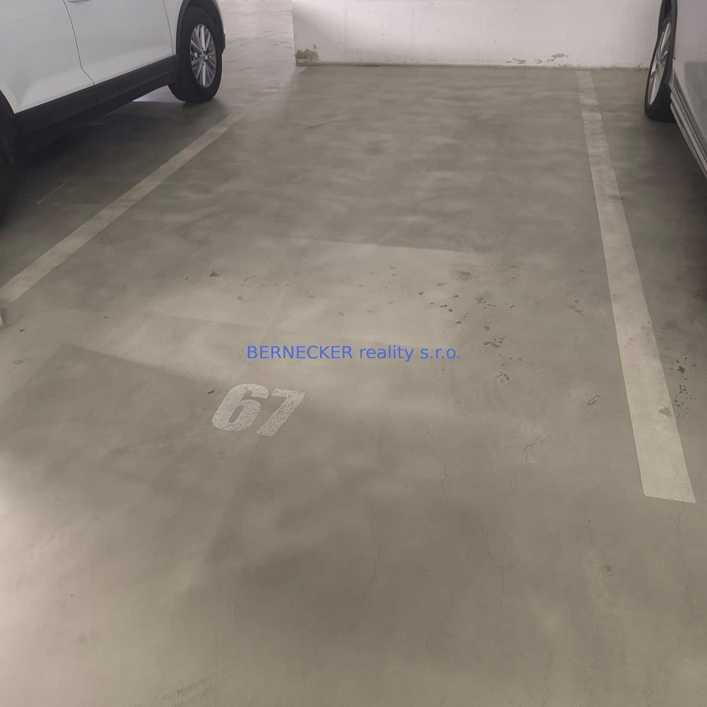 Prodej ostatní - Hradec Králové - Pražské Předměstí, Královéhradecký kraj, 16 m² - 1