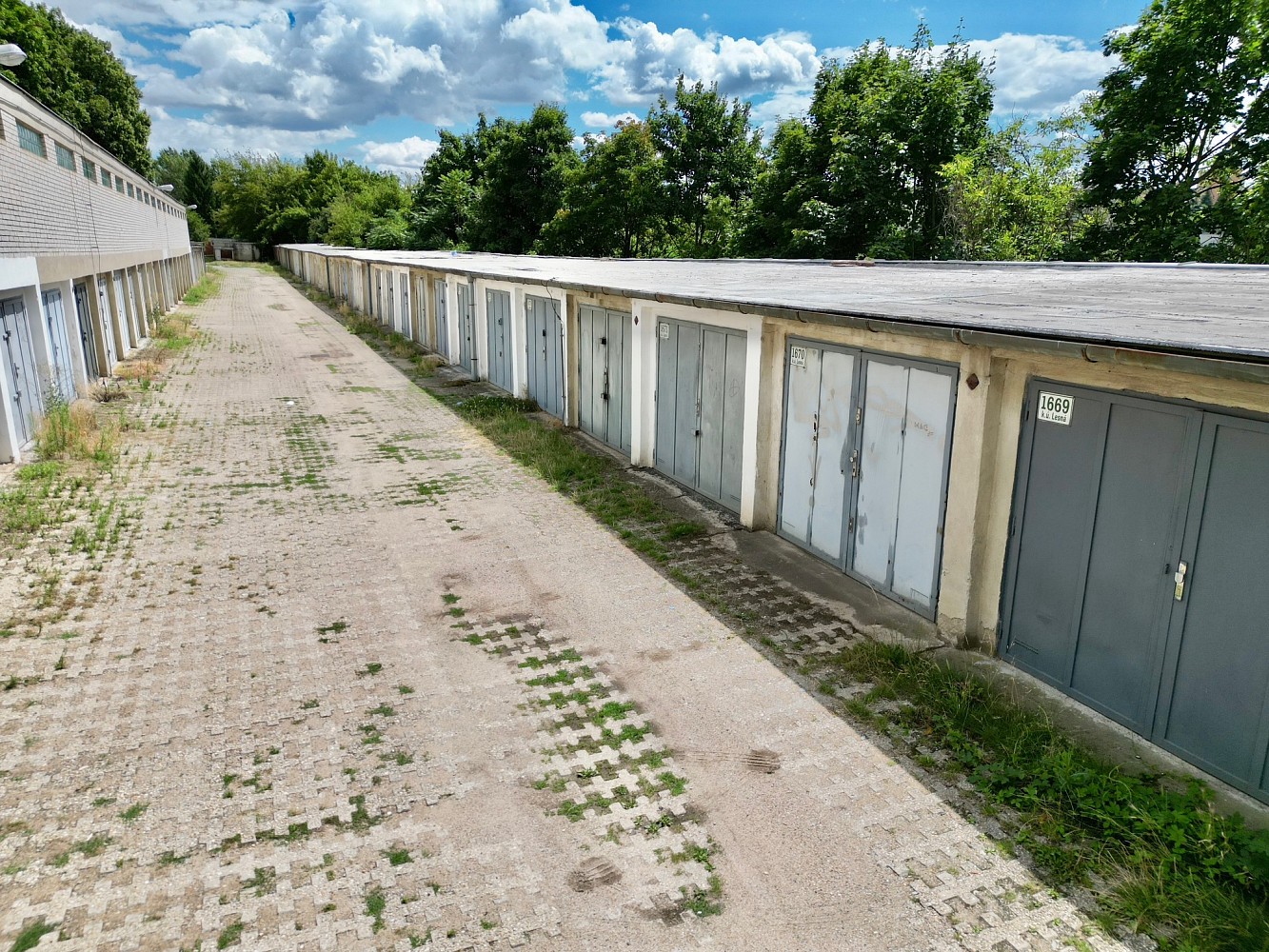 Prodej garáž - Třískalova, Brno - Lesná, 15 m² - 2