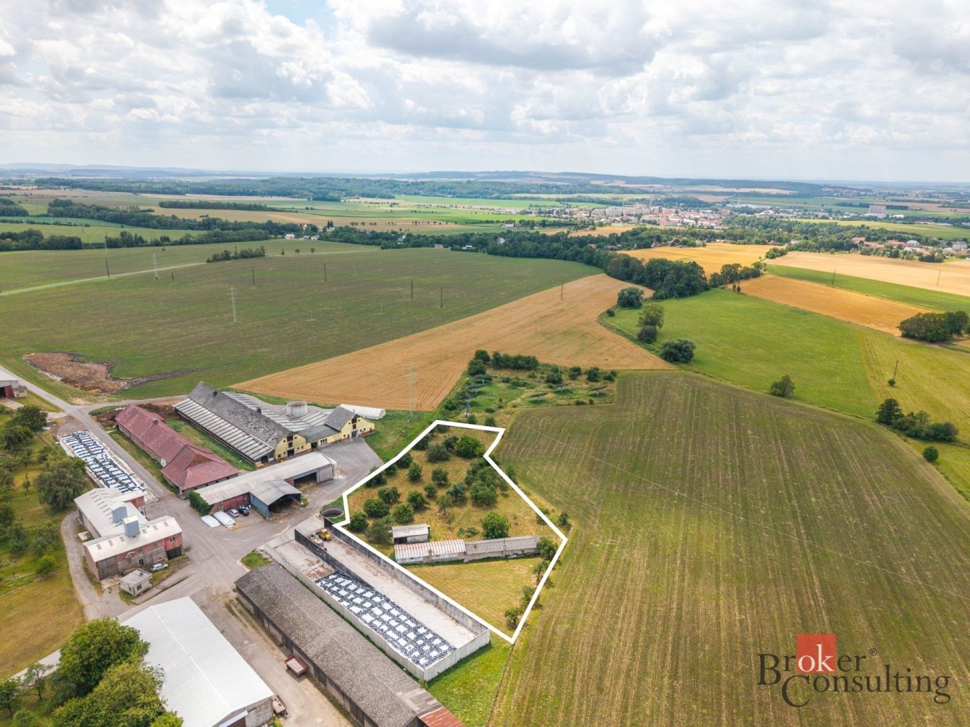 Komerční pozemek · 5 636 m² · Val - 3